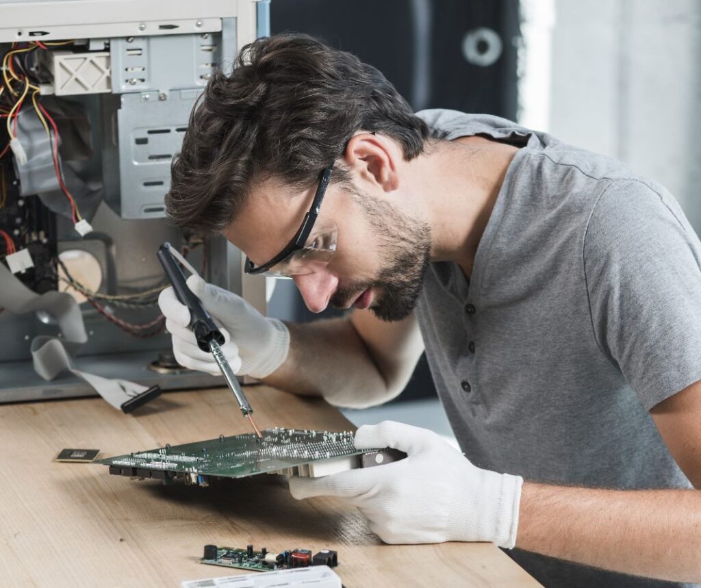 Monitor, Television & Computer Repairs